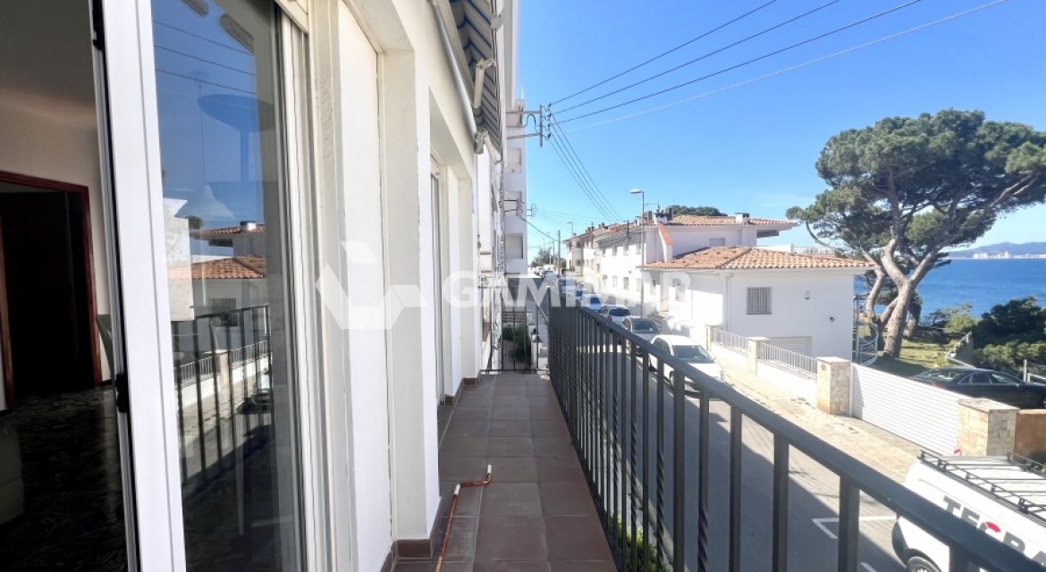 EXCLUSIVO PISO CON ESPECTACULARES VISTAS AL MAR JUNTO AL FARO DE PALAMÓS